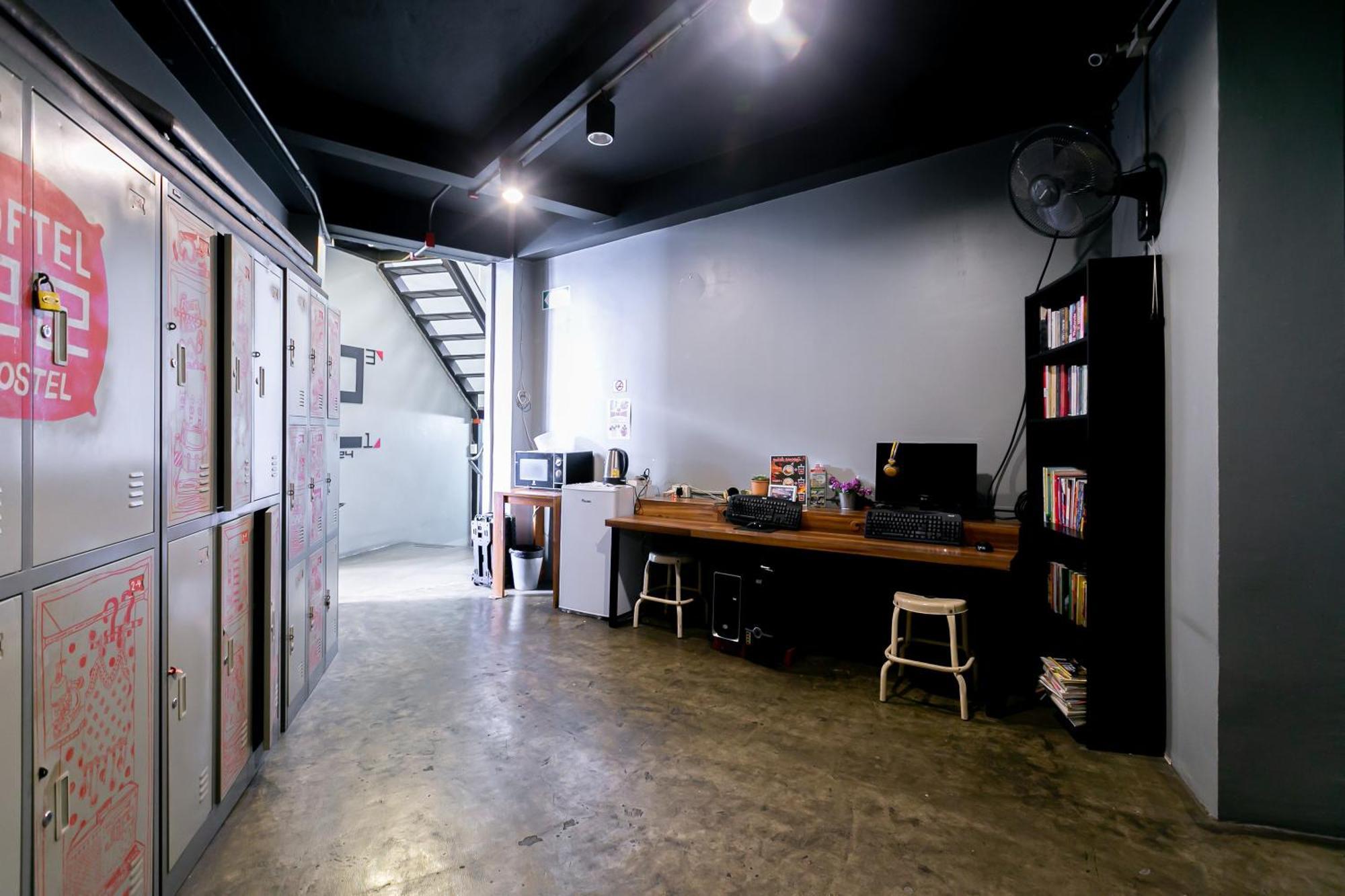 Loftel 22 Hostel Bangkok Exterior foto