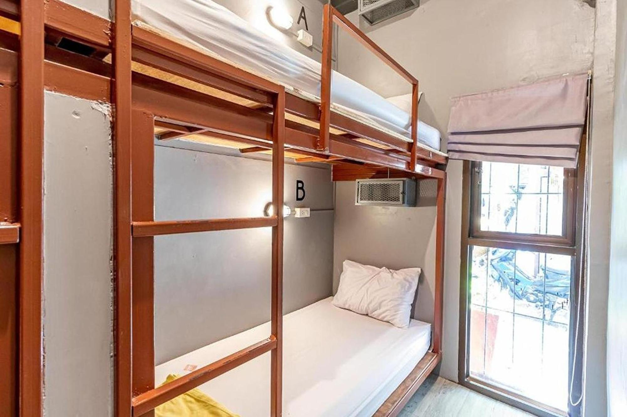 Loftel 22 Hostel Bangkok Exterior foto